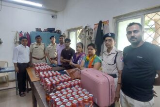 ऑपरेशन सतर्क: बांद्रा टर्मिनस पर 19,000 की अवैध शराब जब्त, तीन आरोपी गिरफ्तार!