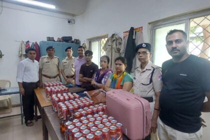 ऑपरेशन सतर्क: बांद्रा टर्मिनस पर 19,000 की अवैध शराब जब्त, तीन आरोपी गिरफ्तार!