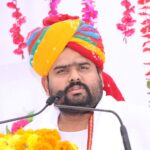 विज्ञानदेव जी महाराज के नेतृत्व में आध्यात्मिक चेतना का पर्व – वाराणसी में दीप महोत्सव और यज्ञ आयोजन