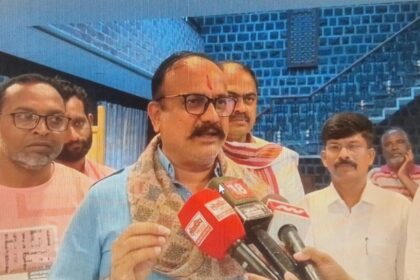 सरकार किसानों की आवाज दबा रही है, कर्जमाफी हर हाल में होनी चाहिए: हर्षवर्धन सपकाल