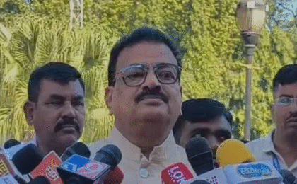 सदन में गायब मंत्री: भास्कर जाधव का सवाल – आखिर हो क्या रहा है?