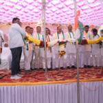 कांग्रेस प्रदेशाध्यक्ष हर्षवर्धन सपकाळ ने भाजपा पर आरोप लगाते हुए कहा कि सत्ता के अहंकार में पार्टी समाज में नफरत फैलाने का काम कर रही है