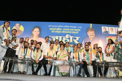 ठाणे में पानी और कचरे की समस्या बरकरार, “सभ्य शहर” के दावे पर सुप्रिया सुले का महायुति सरकार पर तीखा हमला