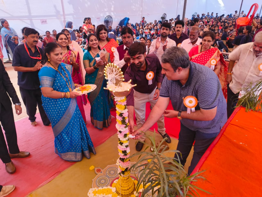 महात्मा फुले एजुकेशन ट्रस्ट में ‘उड़ान–2026’ का भव्य आयोजन, नृत्य और कव्वाली से सजी रंगारंग सांस्कृतिक संध्या