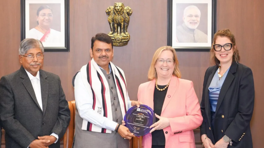 महाराष्ट्र सरकार और ब्रिस्टल विश्वविद्यालय के बीच ऐतिहासिक समझौता, ‘मुख्यमंत्री–ब्रिस्टल छात्रवृत्ति योजना’ के तहत मेधावी छात्रों को मिलेगी 100% ट्यूशन फीस माफी।