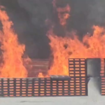 भिवंडी में भीषण आग से छह गोदाम जलकर खाक, लाखों रुपये का सामान हुआ नष्ट