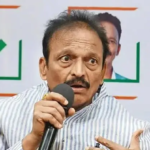 वीर सावरकर को भारत रत्न देने की मांग पर कांग्रेस नेता भाई जगताप ने संघ प्रमुख मोहन भागवत और केंद्र सरकार पर साधा निशाना।