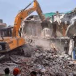 शाहजहांपुर में 74 वर्षों से वन विभाग की 300 बीघा जमीन पर किए गए अवैध कब्जे को प्रशासन ने हटाया, विरोध के बीच फसल जोतकर भूमि कराई गई कब्जामुक्त।