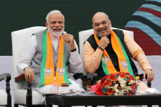 नीतीश कुमार के राज्यसभा जाने के फैसले के बाद बिहार की राजनीति गरमा गई है। विपक्ष ने प्रधानमंत्री नरेंद्र मोदी और गृह मंत्री अमित शाह की रणनीति पर सवाल उठाते हुए राज्य के संसाधनों और सत्ता संरचना को लेकर गंभीर आरोप लगाए हैं।