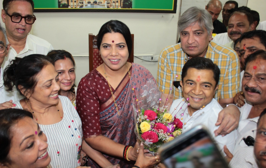 मुंबई-सी-डी वार्ड प्रभाग समिति अध्यक्ष आकाश राज के पुरोहित ने क्षेत्र के चौमुखी विकास का संकल्प लिया