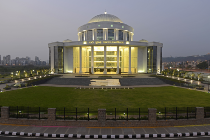 डॉ. कैलास शिंदे ने नागरिकों से 31 मार्च 2026 से पहले बकाया कर जमा करने की अपील की है