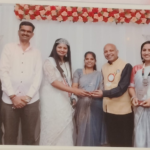 महिला दिवस पर आयोजित बीएनआई प्रियदर्शनी वुमेंस डे कार्यक्रम में सौ. प्रणिता दिनेश घोटणे को गिनीज बुक रिकॉर्ड विजेता प्रो. डॉ. दिनेश गुप्ता और उद्योजिका सौ. कल्याणी गायकवाड के हाथों “आदर्श समाजसेविका पुरस्कार” से सम्मानित किया गया