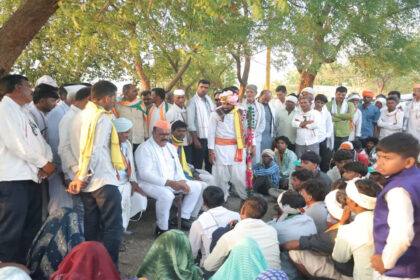Leaders Urged