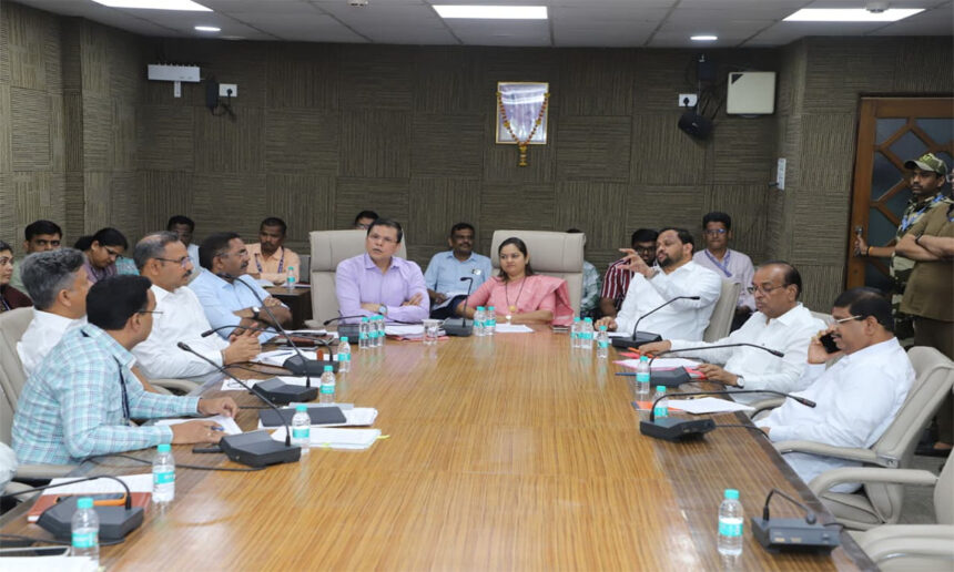 Mayor Sharmila Pimpalolkar