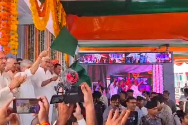 Railway Minister Ashwini Vaishnaw