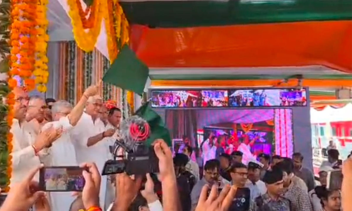 Railway Minister Ashwini Vaishnaw