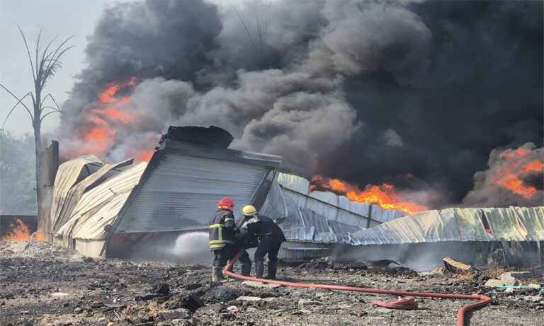 Mahapoli Massive Fire