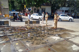 Mumbai-bound traffic