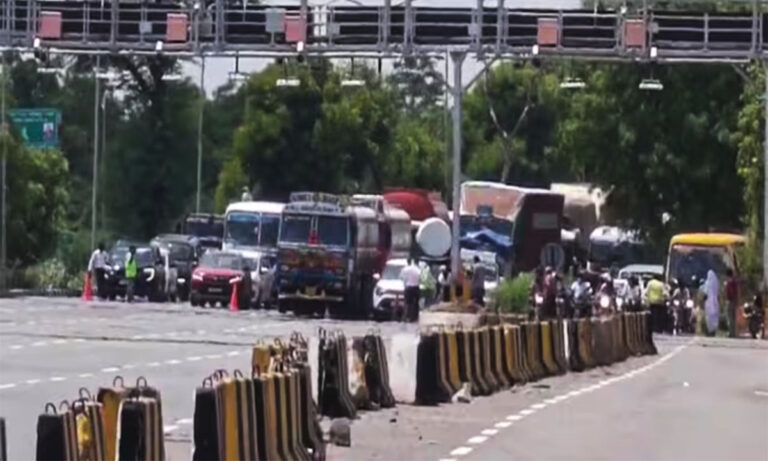 Manoharpur Toll Plaza Tolling