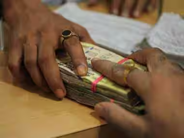 MSEDCL Assistant Engineer Caught Accepting ₹50,000 Bribe in Taloja