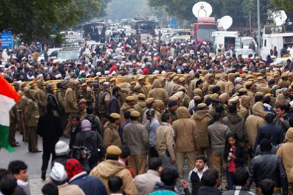 NEET पेपर लीक और बेरोजगारी के खिलाफ CJP का संसद मार्च, दिल्ली में पुलिस से झड़प; आंसू गैस, हिरासत और भारी सुरक्षा के बीच बढ़ा राजनीतिक विवाद
