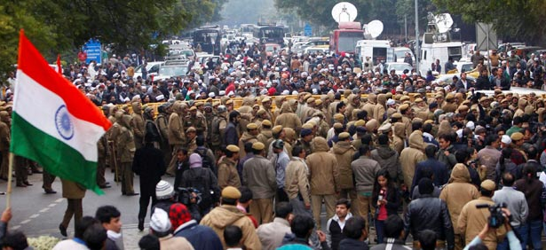 NEET पेपर लीक और बेरोजगारी के खिलाफ CJP का संसद मार्च, दिल्ली में पुलिस से झड़प; आंसू गैस, हिरासत और भारी सुरक्षा के बीच बढ़ा राजनीतिक विवाद